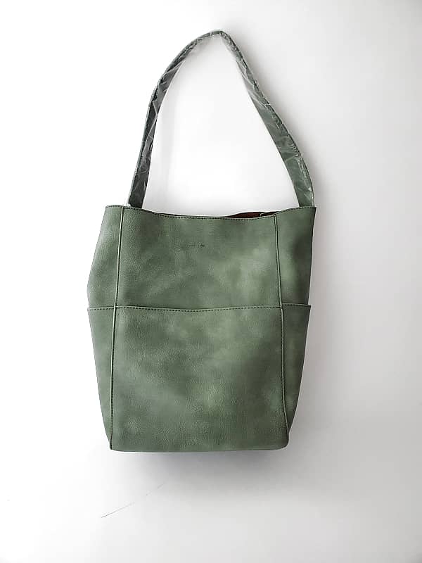 The Cedar Bucket Bag with Outside Pockets